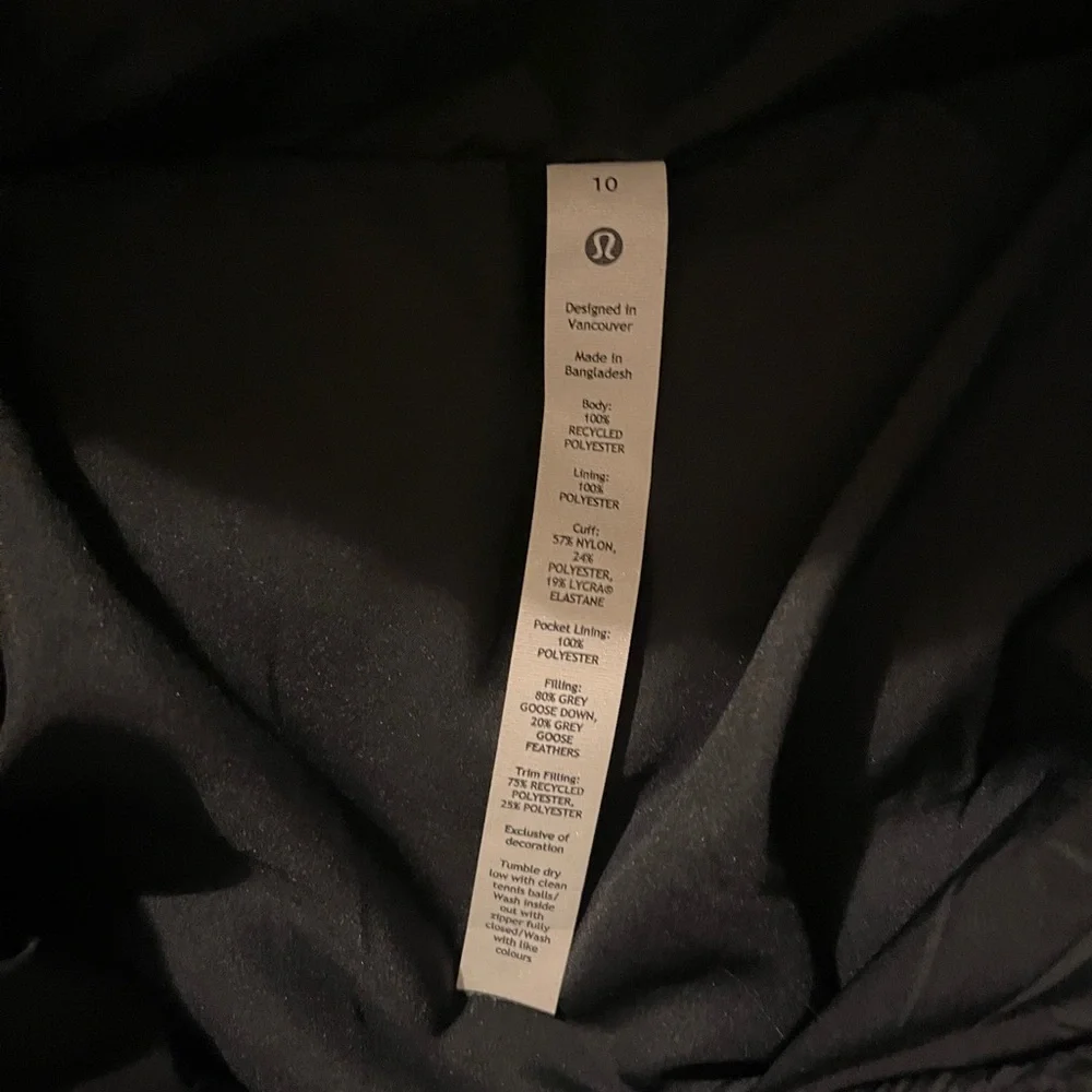 Lululemon Wunder Puff Cropped 600-Fill Down Jacket Size 10 - Picture 7 of 12